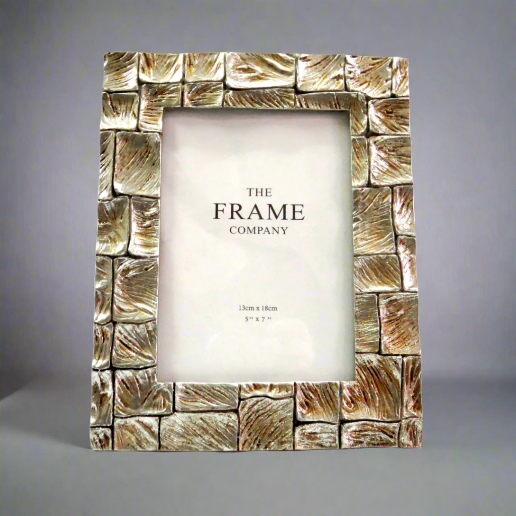 Barkhuizen Frame
Elevate your home decor with the sophisticated Barkhuizen Frame, expertly crafted to showcase your treasured memories.
Key Features:
Sleek and modern design to complement any room's aesthetic
5" x 7" (13cm x 18cm) frame size, perfect for favorite photos or art prints
High-quality materials ensure durability and longevity
Elegant finish adds a touch of sophistication to your walls