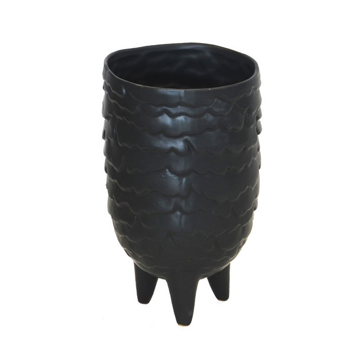 Ceramic Scale Pot Black Large
Add a touch of drama and sophistication to your interior decor with the stunning Ceramic Scale Pot Black Large, featuring a unique design that makes any room stand out.
Design Features:
Size: 15cm (Diameter) x 24cm (Height)
Crafted from high-quality ceramic
Scale-inspired design in sleek black finish
Perfect for adding visual interest to living rooms, bedrooms, and offices
Interior Style:
Complements modern, minimalist, and industrial interior styles
