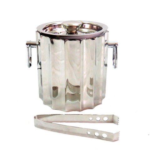 Elevate your entertaining game with the Artica Ice Bucket. Its softly rounded and mirror finish stainless steel design adds a touch of sophistication to any space. The double-walled construction and dimpled surface keep ice colder for longer. 