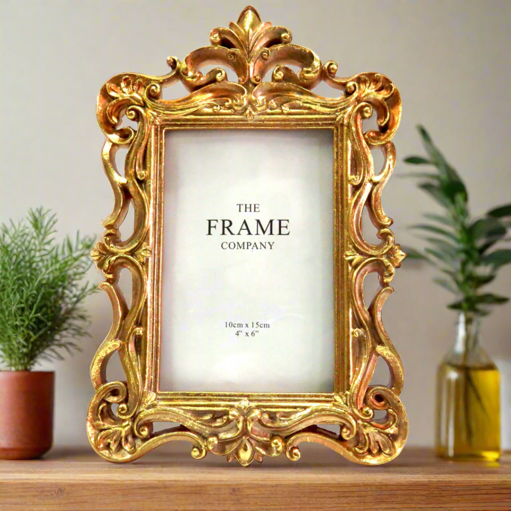 Elevate Your Photos with the Sleek Differentia Frame
Add a touch of modern elegance to your home or office with the Differentia Frame, perfectly designed to showcase your 4" x 6" photos.
Sleek and Modern Design
Crafted with high-quality materials, this frame boasts a sleek and modern design that adds a touch of sophistication to any space. Its perfect size (10cm x 15cm) ensures that your photos are beautifully displayed and enhanced.