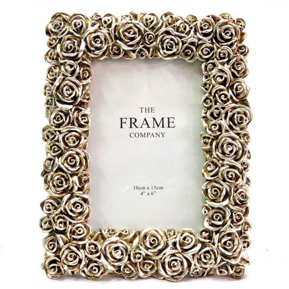 Introducing the Rose Bomb Frame, innovatively designed to perfectly fit your 4" x 6" photos. Its sleek and modern design will enhance any room's aesthetic, while displaying your memories with precision and clarity. Upgrade your photo frames with the Rose Bomb Frame today-unique interiors