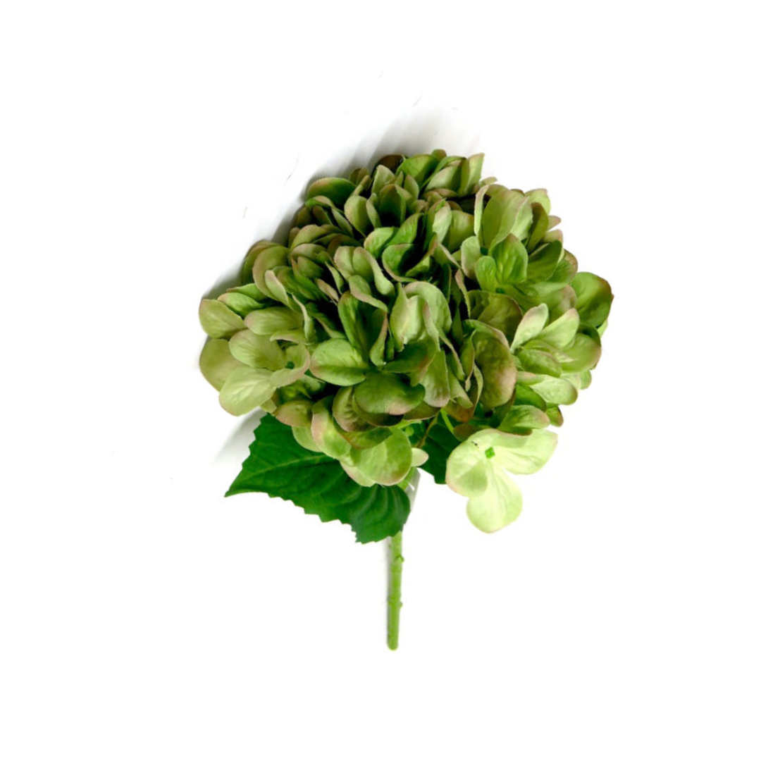 Hydrangea Greenshade by Unique Boys
Add a touch of natural elegance to your space with our stunning Hydrangea Greenshade artificial flowers, expertly crafted to capture the beauty of real blooms.
Breathtaking Details