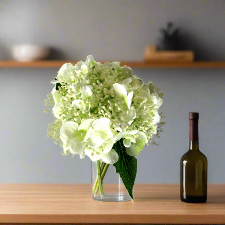 Hydrangea Quercifolia Bridal by Unique Boys
Experience the breathtaking beauty of our Hydrangea Quercifolia Bridal artificial flowers, expertly crafted to capture the elegance of real blooms.
Breathtaking Details