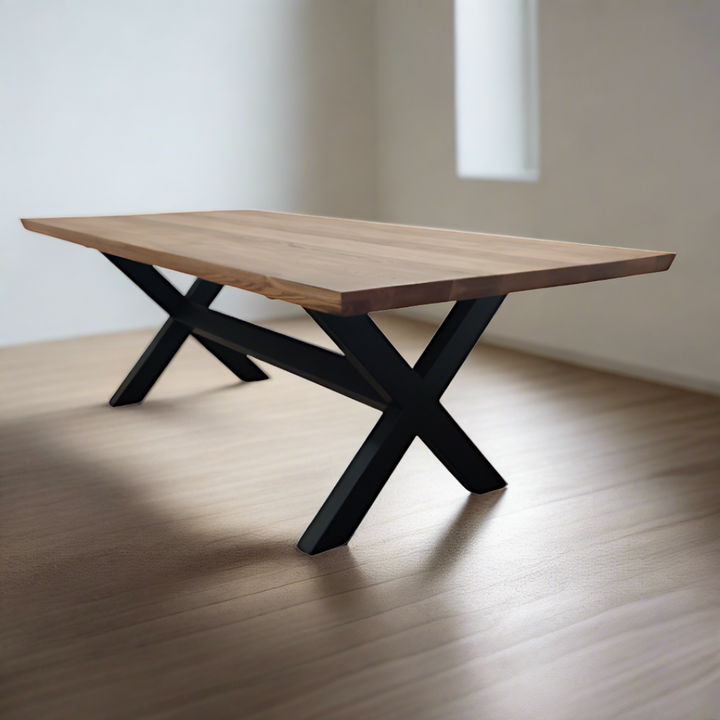 Solo Block Florida Oak table with black wooden leg