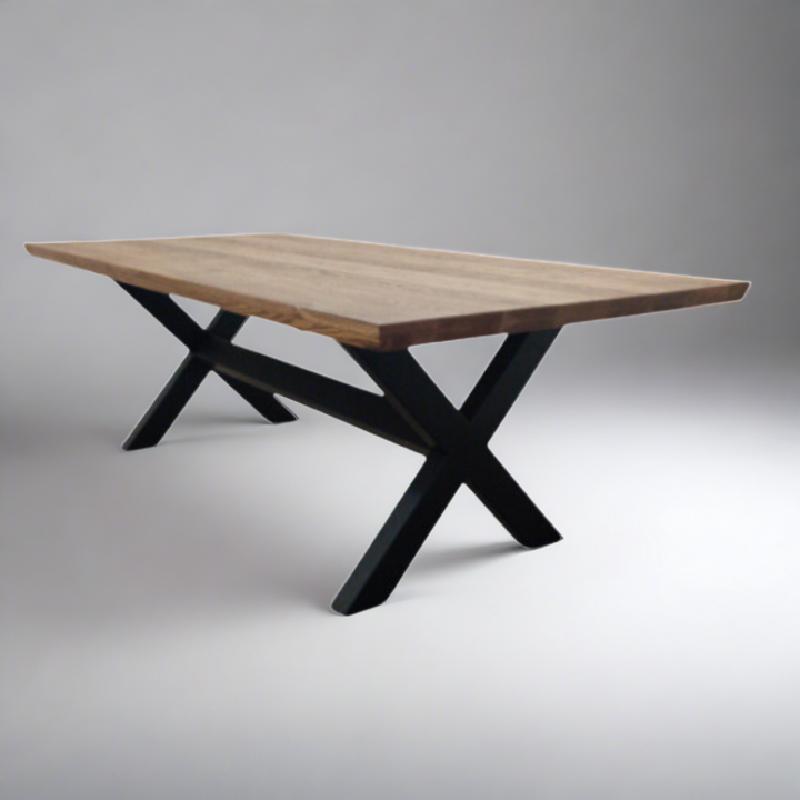 Solo Block Florida Oak table with black wooden leg