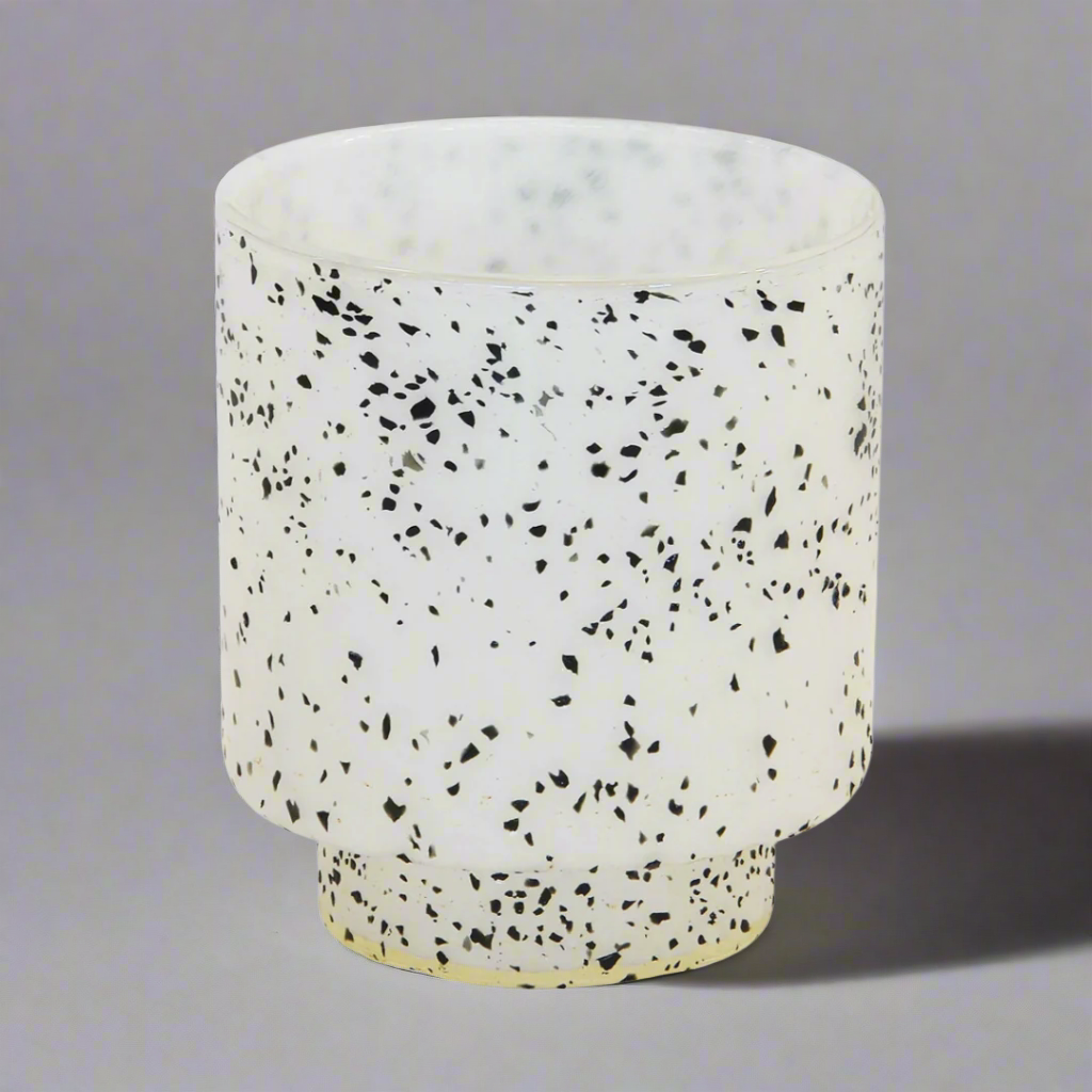 Lustre Sesame Seed Votive - Small
Illuminate your space with the captivating Lustre Sesame Seed Votive, expertly crafted to add a touch of unique lighting and sophistication to any room.
Design Features:
Size: 15 x 18 cm
Unique sesame seed design creates a distinctive texture and visual interest
Gentle, diffused light complements any interior style
Perfect for adding warmth and ambiance to shelves, consoles, or tables
Interior Style:
Complements bohemian, coastal, and farmhouse interior styles
Adds a touch 