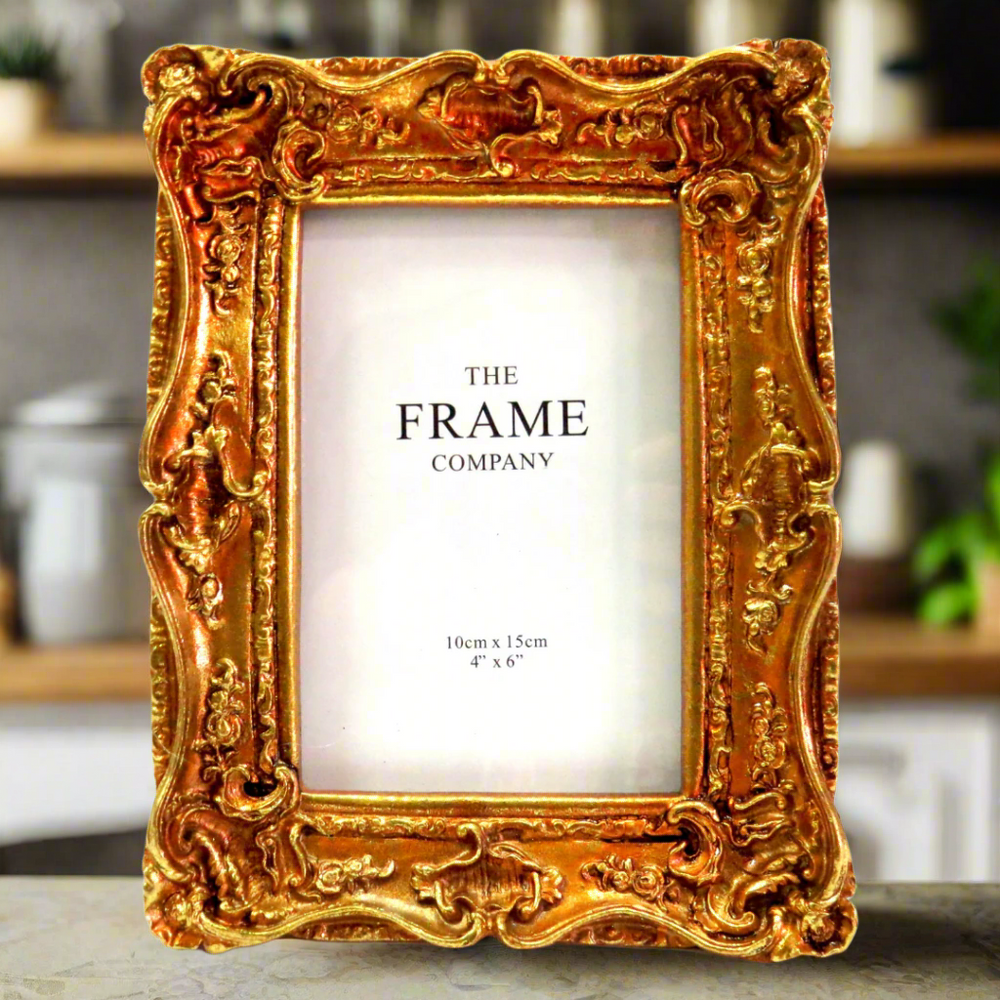 Mona Lisa Frame
Product Description
Preserve your cherished memories in style with the Mona Lisa Frame. This elegant frame measures 10cm x 15cm (4" x 6") and features a sturdy design with a sleek finish.