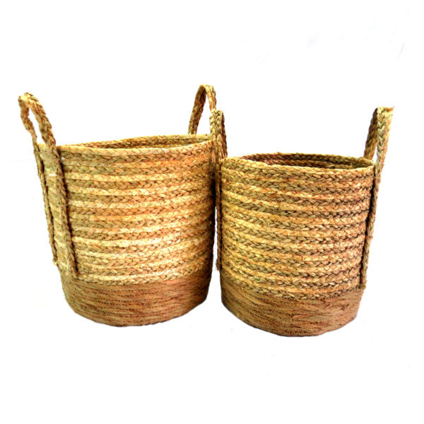 Country Living Baskets - Add a Touch of Rustic Charm!
Get ready to elevate your home decor with our stunning Country Living Baskets, exclusively at Unique Boys!
Handcrafted with Love:
Our Country Living Baskets are made from natural, woven materials in two beautiful colors. Each basket is carefully handcrafted to add a touch of rustic charm to any room