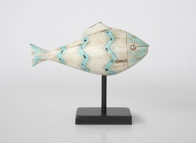 BLUE ZIGZAG FISH ON STAND 28X33CM