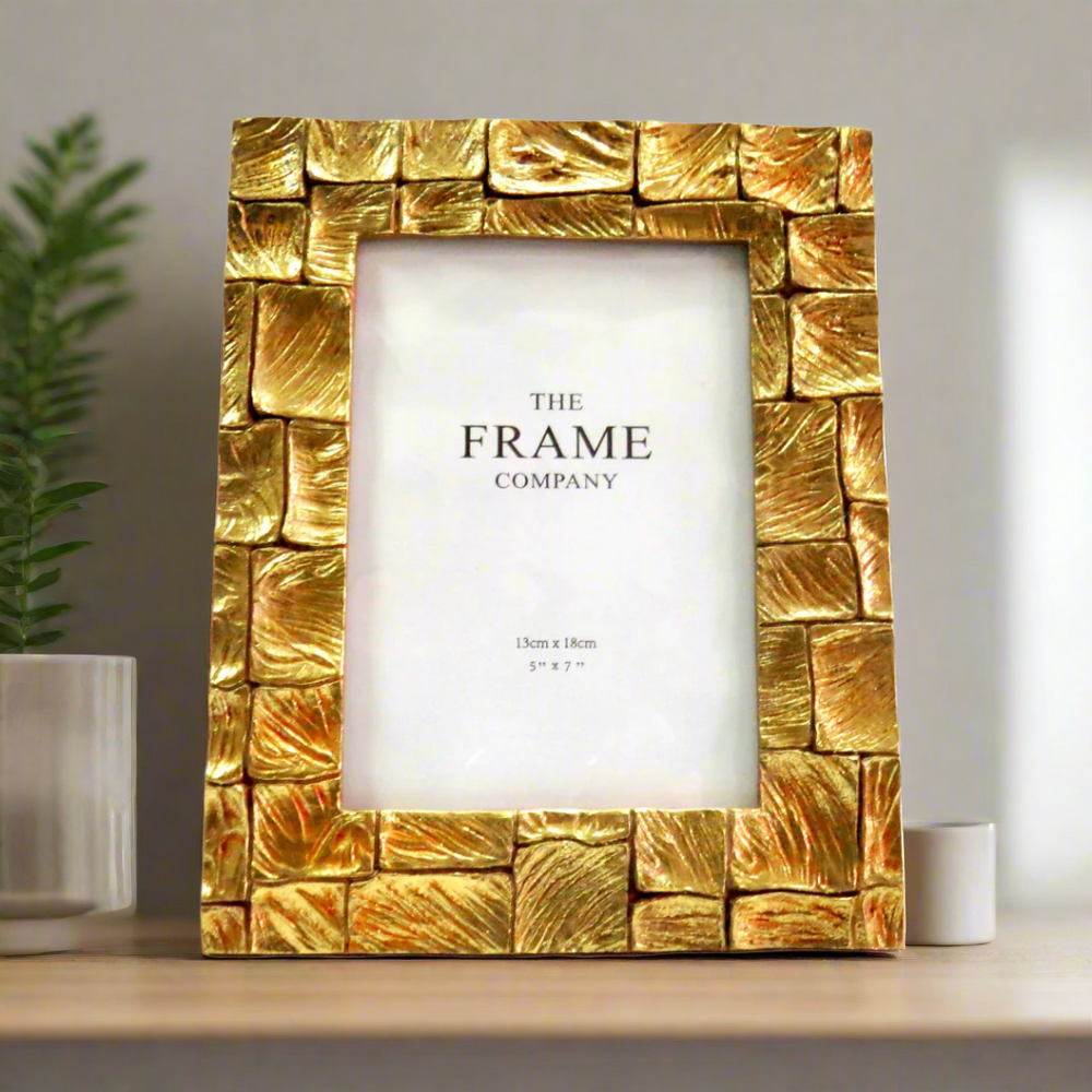 Terrain Frame
Elevate your favorite memories with our stylish Terrain Frame. Crafted from lightweight and durable materials, this modern frame features a sleek 5"x7" design perfect for showcasing your cherished photos or artwork.