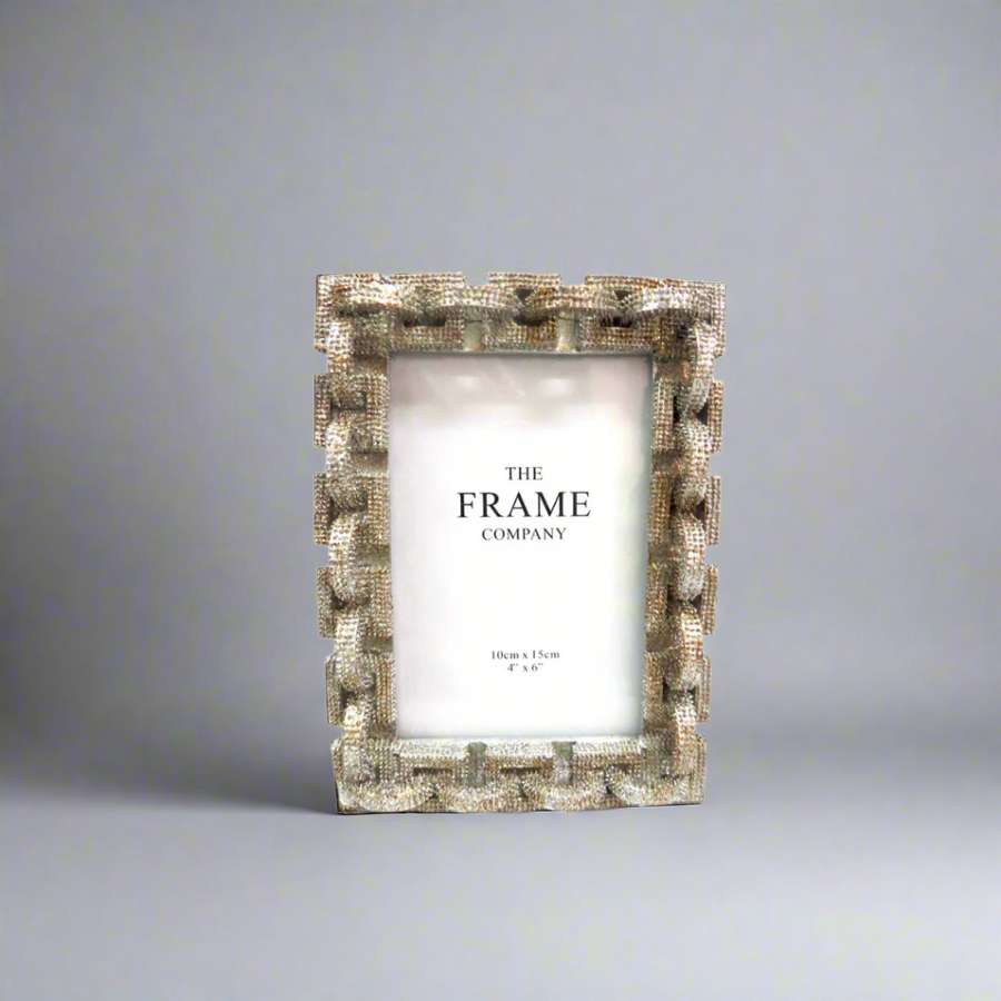 Unique Boys
Chain Couture Frame
Stunning 4x6 Photo Frame
Elevate your home décor with the chic Chain Couture Frame, perfectly designed for showcasing your favorite 4" x 6" memories.