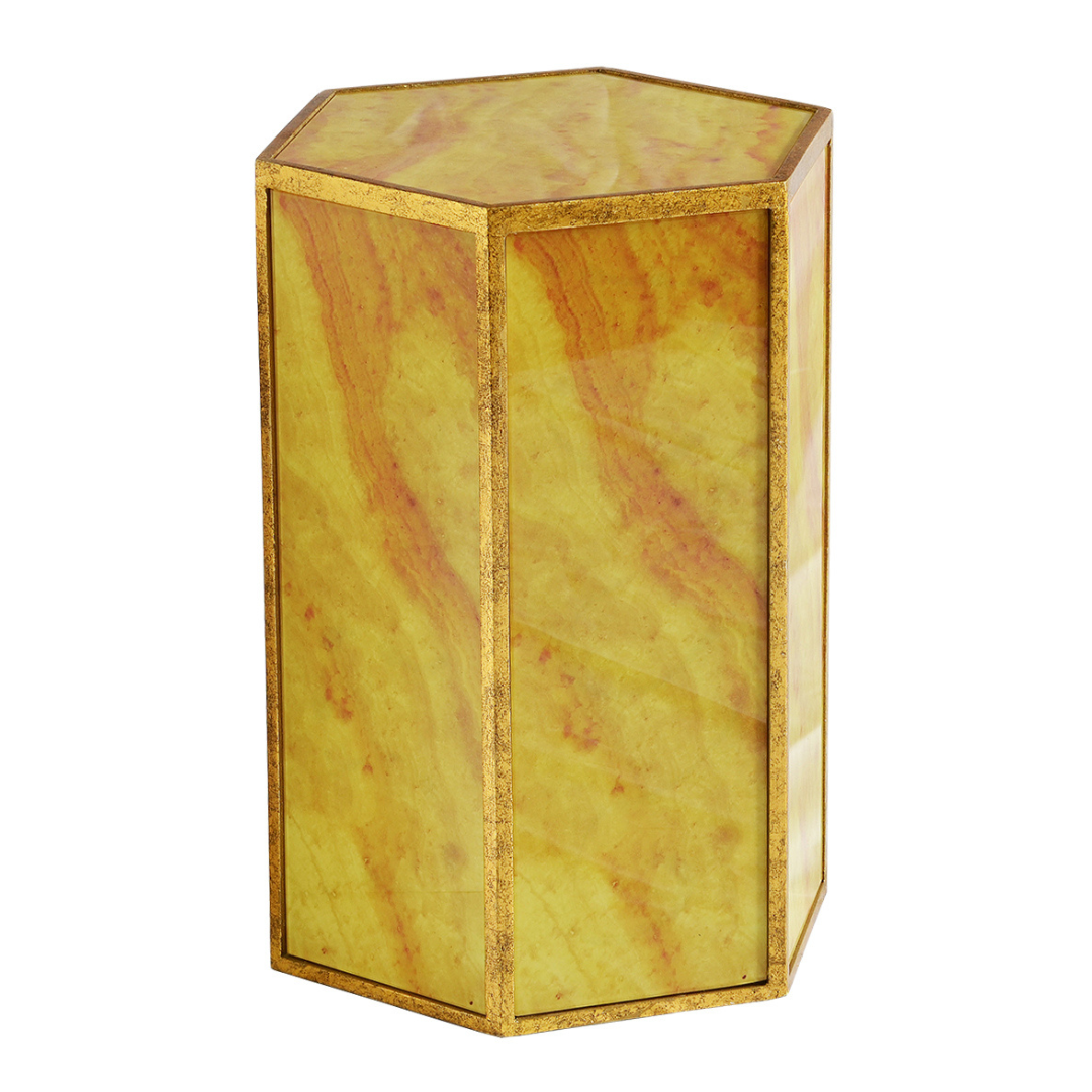 The Glass Stool Marble Amber is an exquisite mix of beauty and functionality. It is 48CM (H) X 30CM (D) and crafted from glass and marble for a stunning look. Delivery takes 5 to 7 working days. Perfect for modern or traditional homes, it is a timeless piece of furniture.  Glass stool marble amber  Size:  48CM (H) X 30CM (D)  delivery  5 to 7 working days