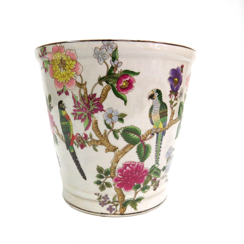 Lala Land Pot is a timeless piece, crafted from high-quality porcelain and adorned with a unique, hand-painted art piece. Measuring 23cm in diameter and 22cm in height, it is a perfect addition to any décor. From the finest details to vibrant colors, this pot is sure to bring a touch of beauty to any living space.