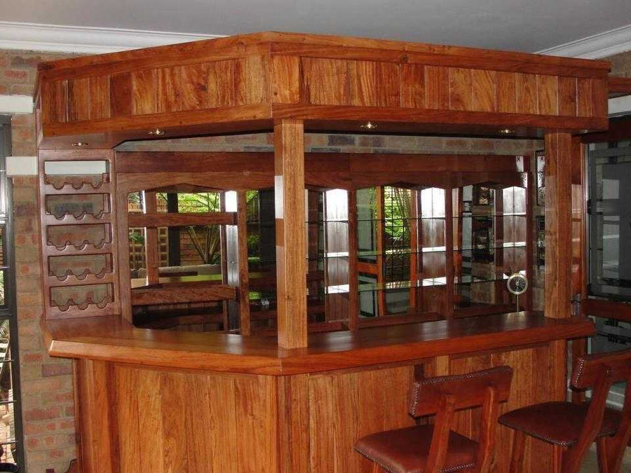 Unique Interiors Lifestyle Teak custom made bar