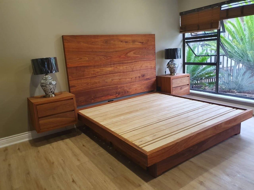 Unique Interiors Lifestyle Kiaat King size bed bedroom